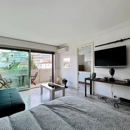 Le Martinez - Proche Croisette - Au Calme - Centre Apartment Cannes